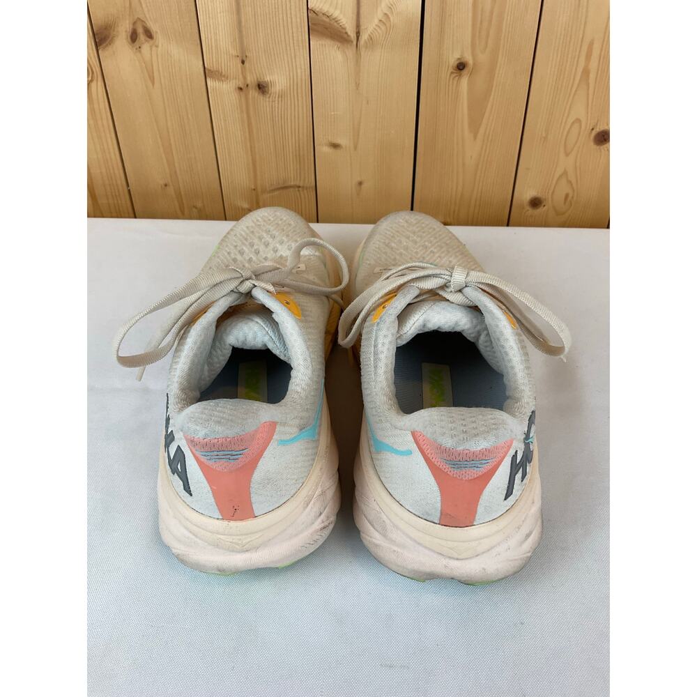 Hoka One One Clifton 9 Women's Size 6, Pink/Cream - Picture 3 of 8